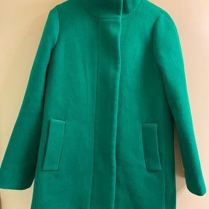 Beautiful Kelly green coat!